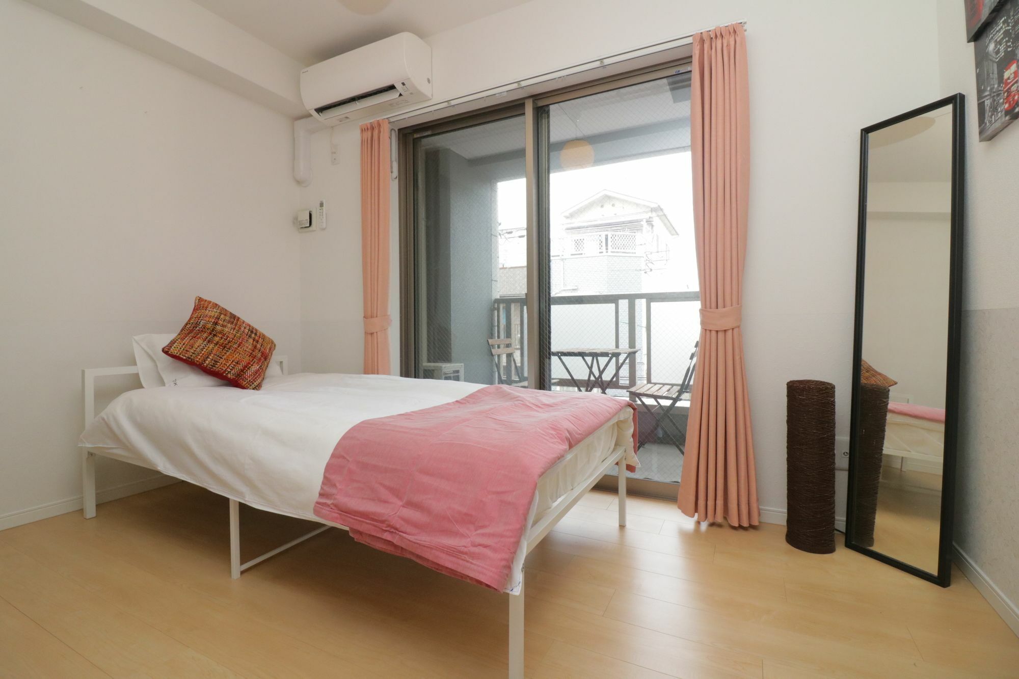 Hg Cozy Hotel No 22 鶴橋駅前 Osaka Bagian luar foto